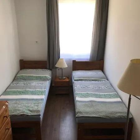 Xenia Apartmanok Hajduszoboszlo Exterior photo