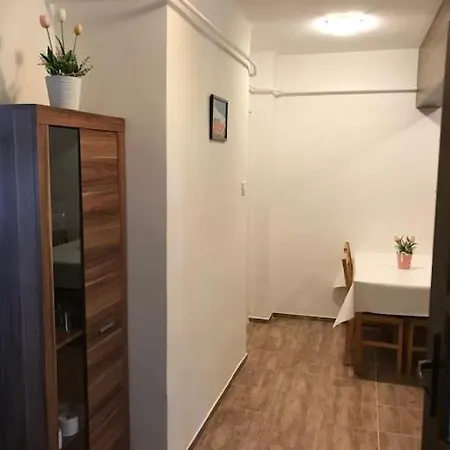 Xenia Apartmanok Hajduszoboszlo Exterior photo