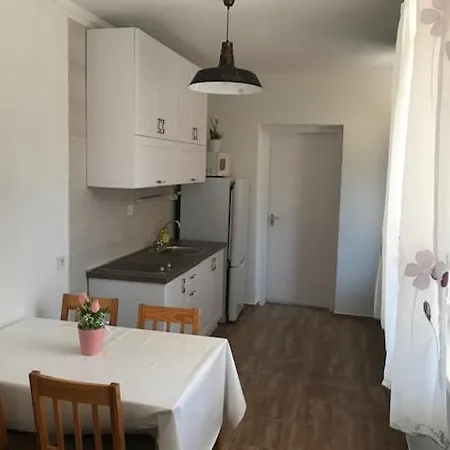 Xenia Apartmanok Hajduszoboszlo Exterior photo