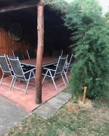 Xenia Apartmanok Hajduszoboszlo Exterior photo