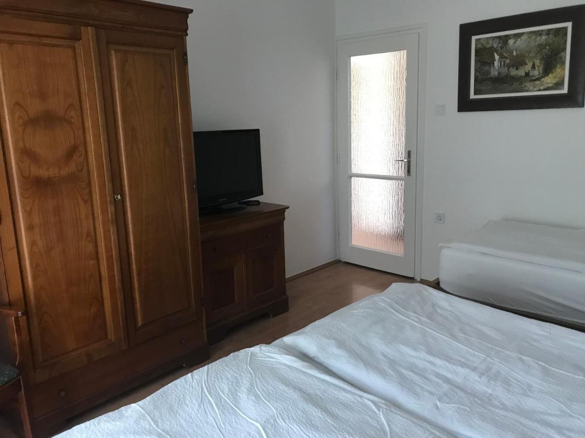 Apartment Xenia