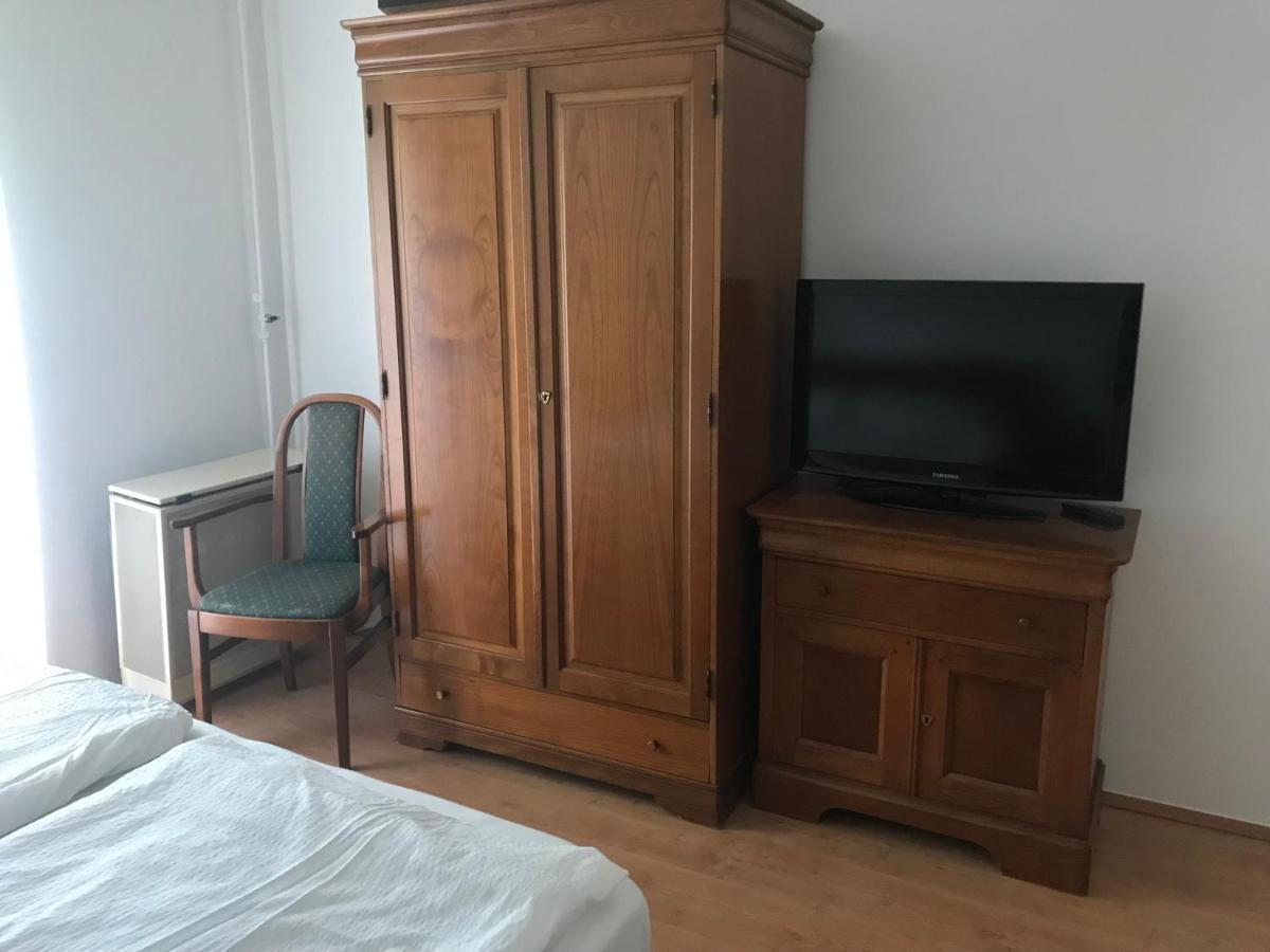 Xenia Apartment